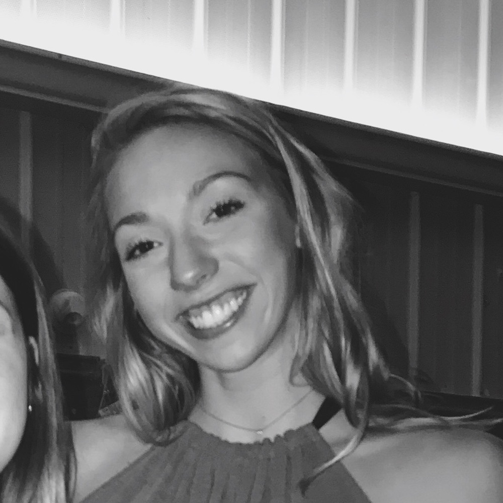 Meet your Posher, Lia